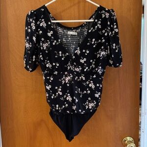 Abercrombie Ditzy Floral Print Bodysuit